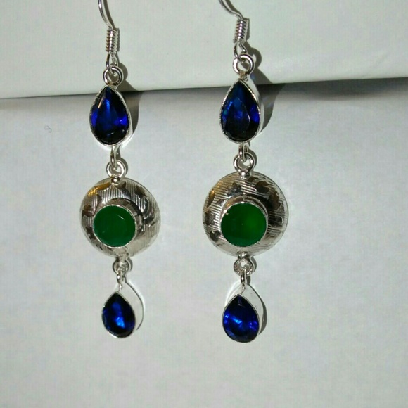 ⛔️ Elegant Emerald & Tourmaline Gemstone Earrings - Picture 4 of 7